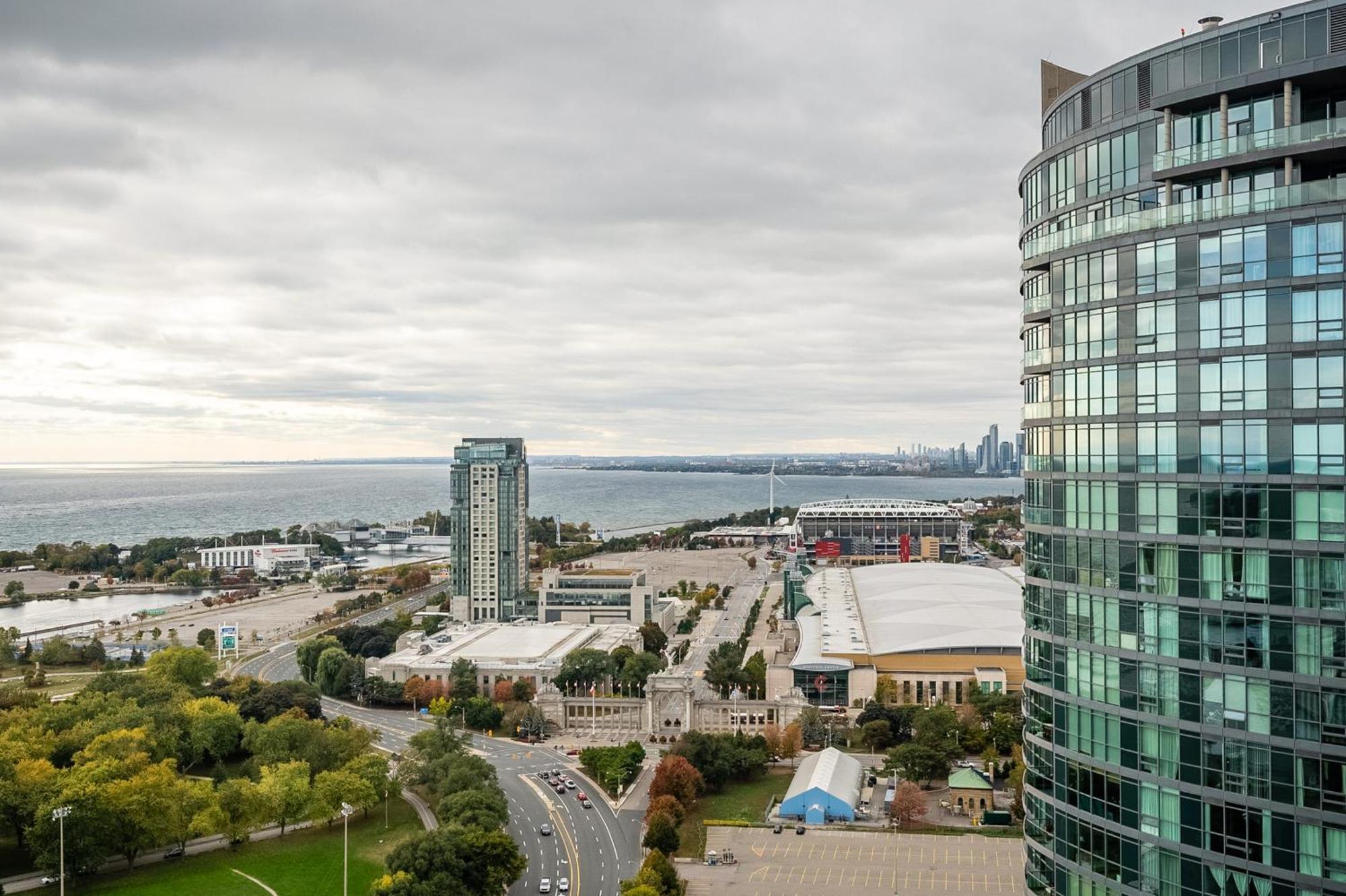 Rivetstays - The Neptune Toronto Ngoại thất bức ảnh