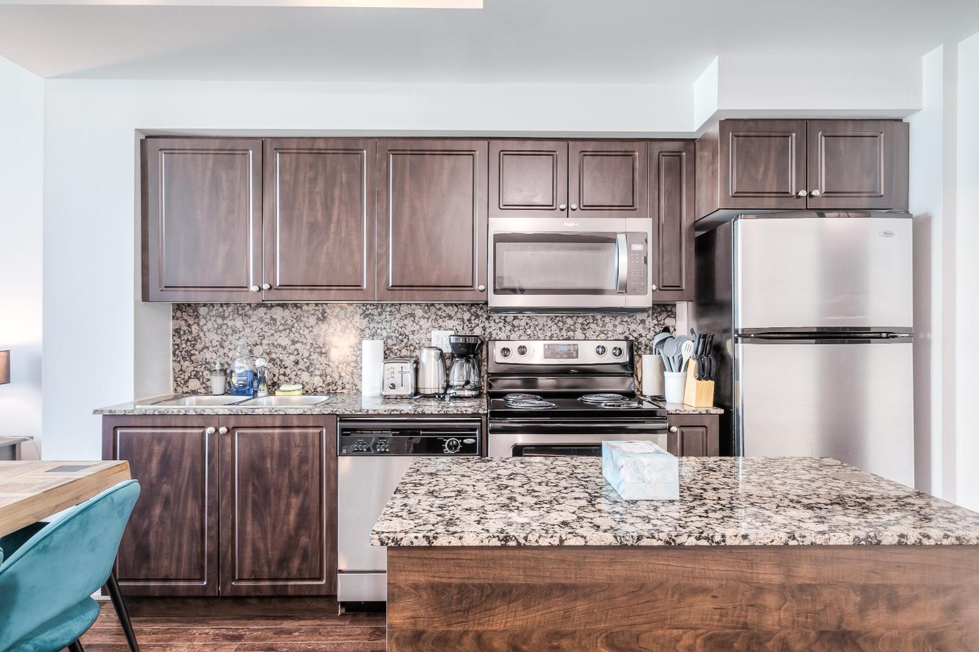 Rivetstays - The Neptune Toronto Ngoại thất bức ảnh
