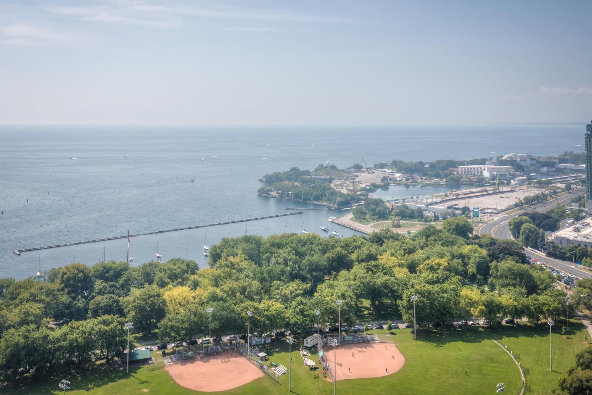 Rivetstays - The Neptune Toronto Ngoại thất bức ảnh